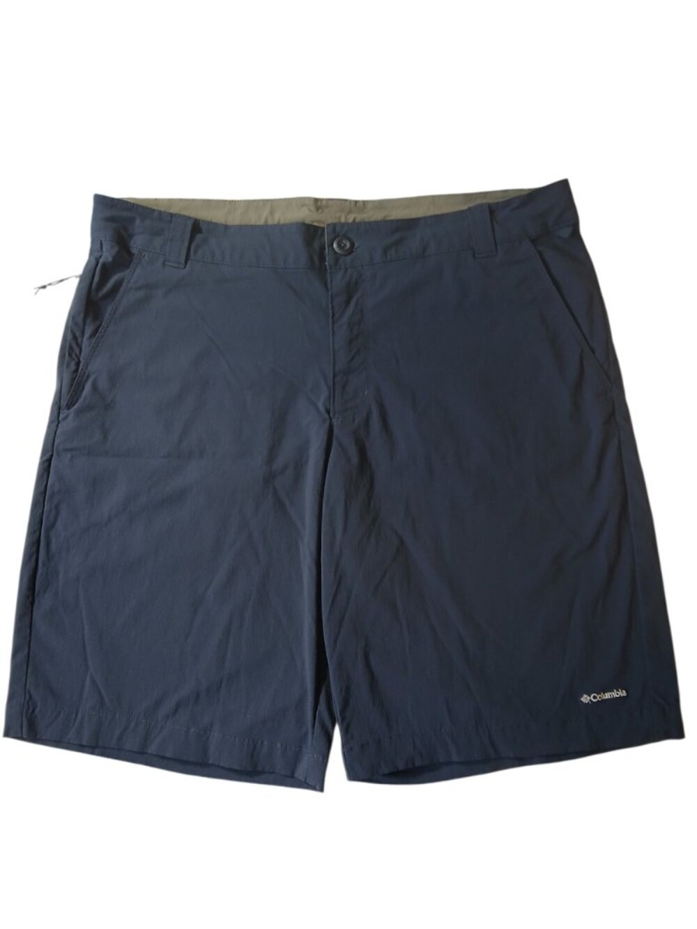 Columbia bundle of shorts black, green, navy size W36 L10